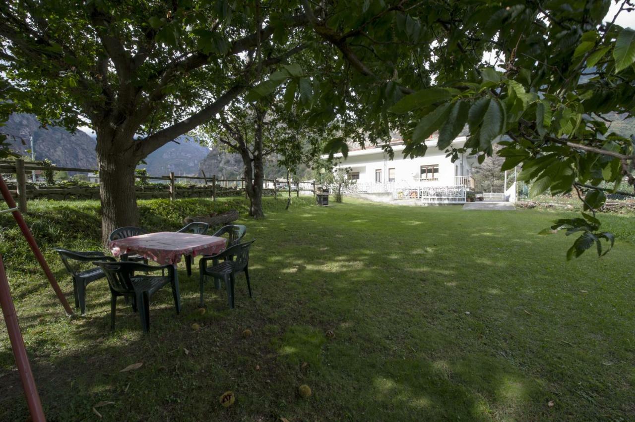 Mansarda Plein Soleil Vila Donnaz Exterior foto
